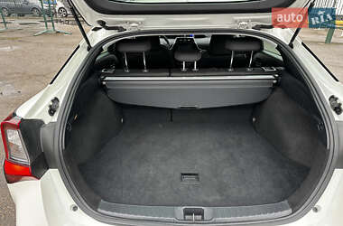 Хэтчбек Toyota Prius 2021 в Киеве