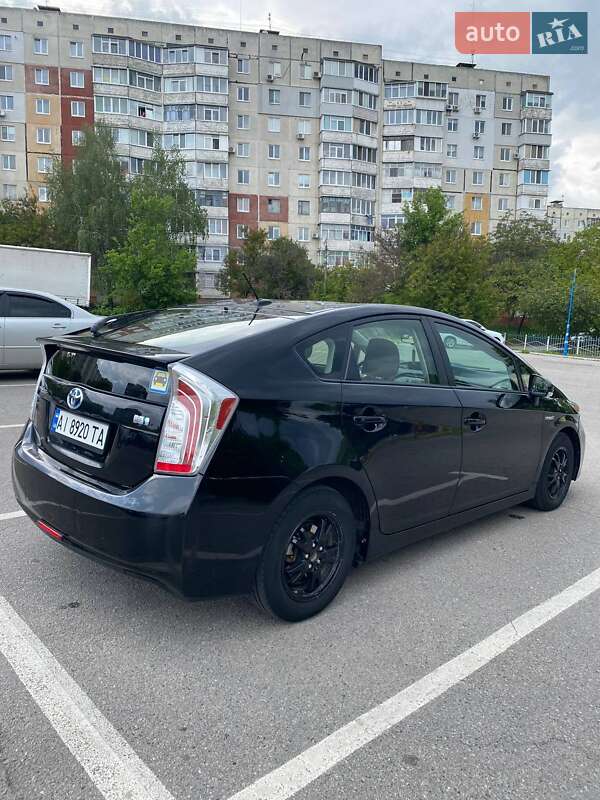 Хэтчбек Toyota Prius 2014 в Белой Церкви