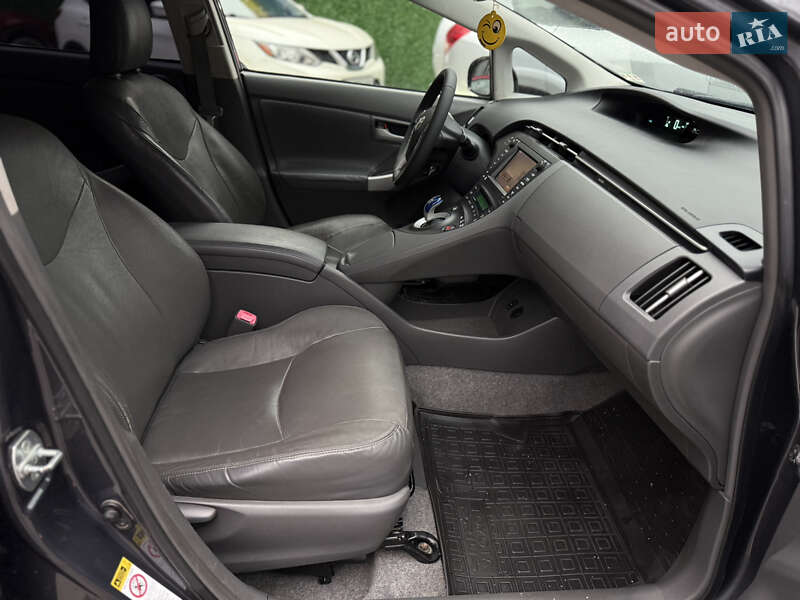 Хэтчбек Toyota Prius 2010 в Одессе
