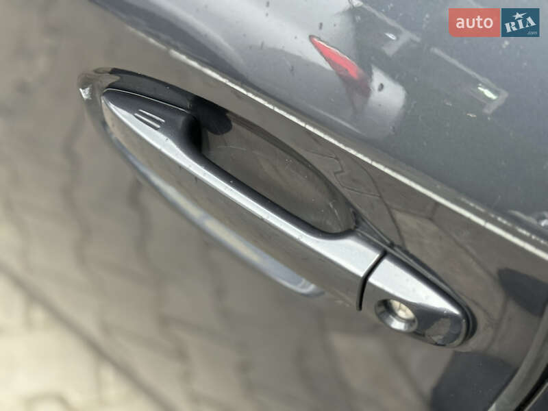 Хэтчбек Toyota Prius 2010 в Одессе