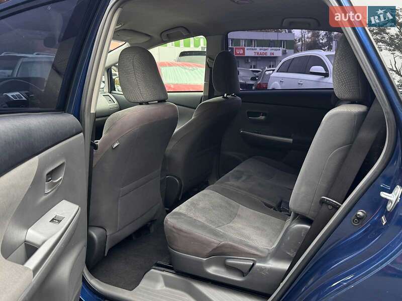 Хетчбек Toyota Prius 2012 в Києві фото 31 Хетчбек Toyota Prius 2012 в Києві