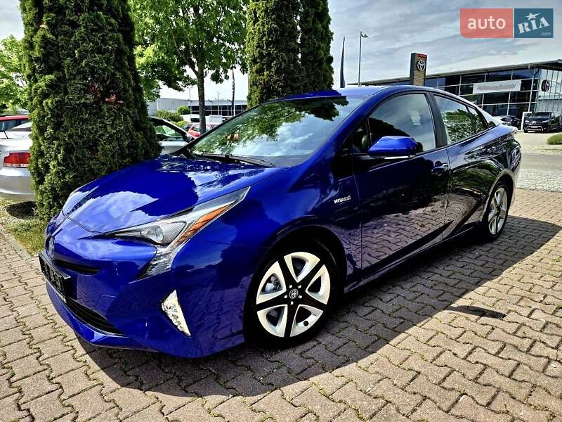 Toyota Prius 2018