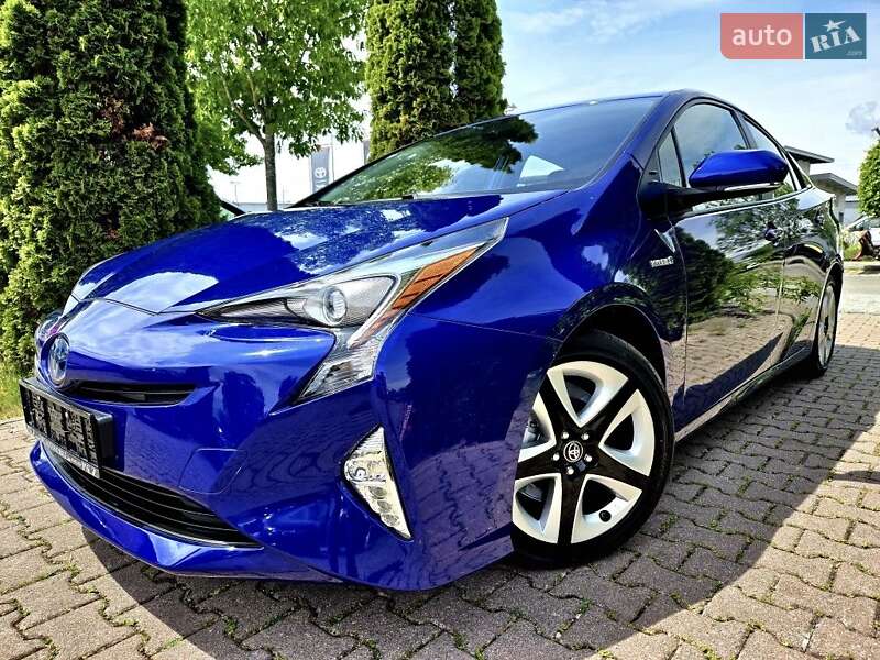 Хэтчбек Toyota Prius 2018 в Одессе