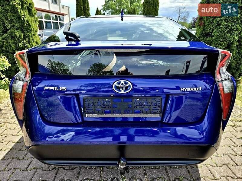 Хэтчбек Toyota Prius 2018 в Одессе