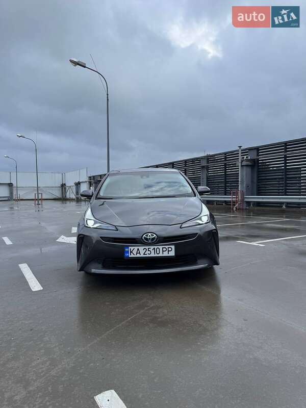Хэтчбек Toyota Prius 2022 в Киеве фото 8 Хэтчбек Toyota Prius 2022 в Киеве