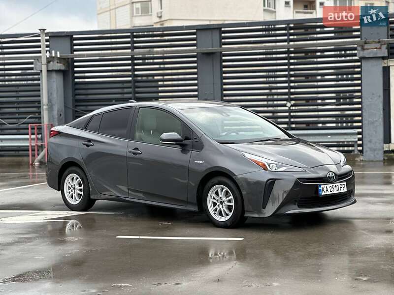 Хэтчбек Toyota Prius 2022 в Киеве фото 6 Хэтчбек Toyota Prius 2022 в Киеве