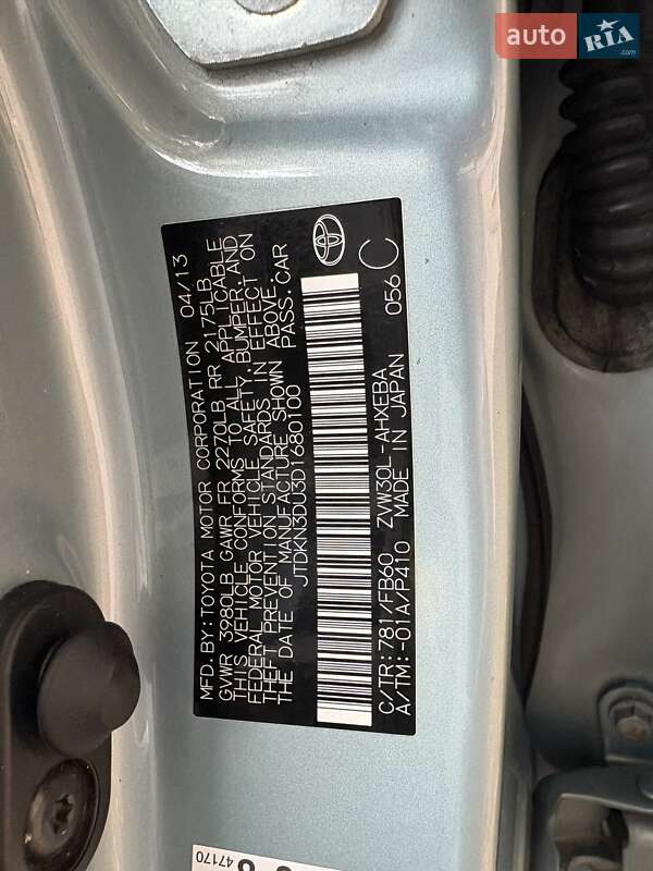 Хэтчбек Toyota Prius 2013 в Киеве фото 14 Хэтчбек Toyota Prius 2013 в Киеве