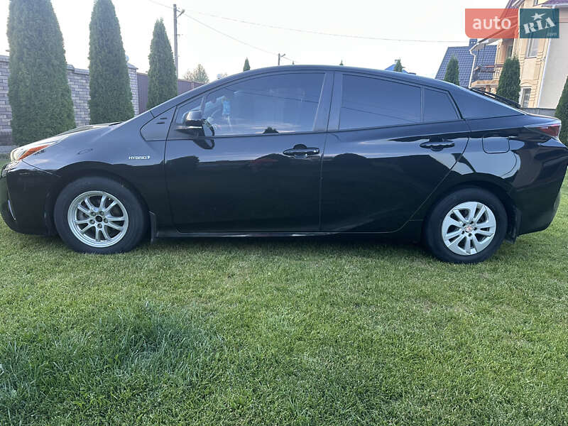 Хэтчбек Toyota Prius 2016 в Черновцах фото 18 Хэтчбек Toyota Prius 2016 в Черновцах