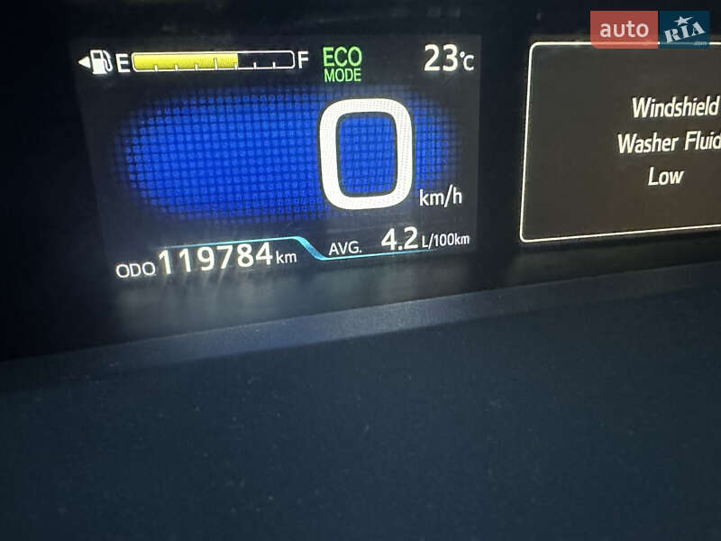 Хэтчбек Toyota Prius 2016 в Черновцах фото 33 Хэтчбек Toyota Prius 2016 в Черновцах