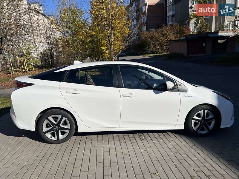 Хэтчбек Toyota Prius 2016 в Хмельницком фото 26 Хэтчбек Toyota Prius 2016 в Хмельницком