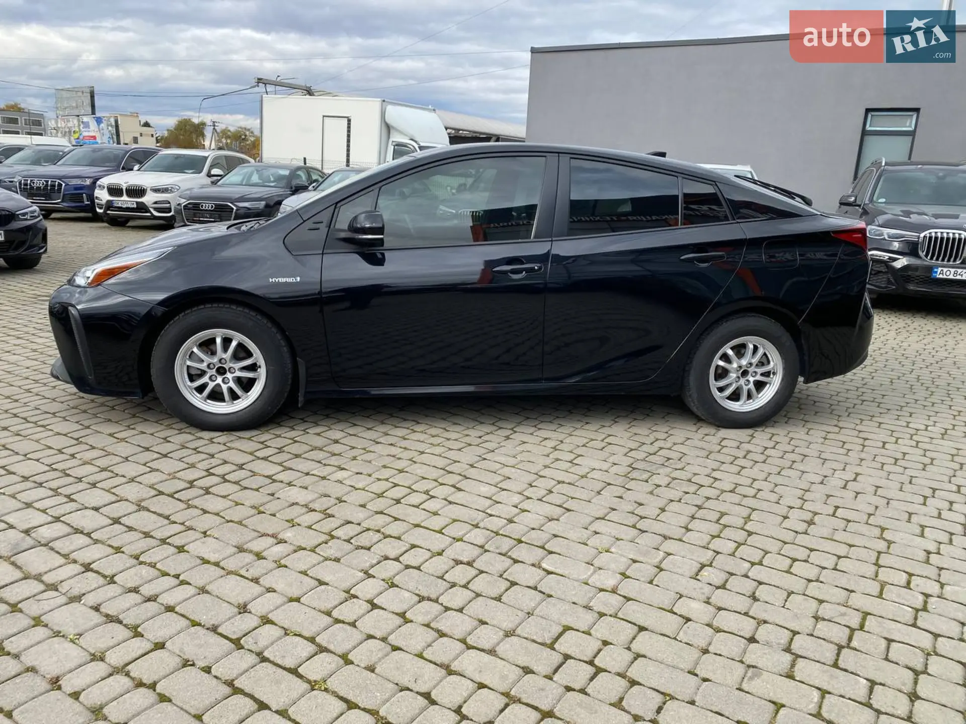 2022 Toyota Prius - мініатюра 4