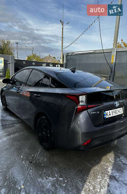 Хэтчбек Toyota Prius 2022 в Кременчуге