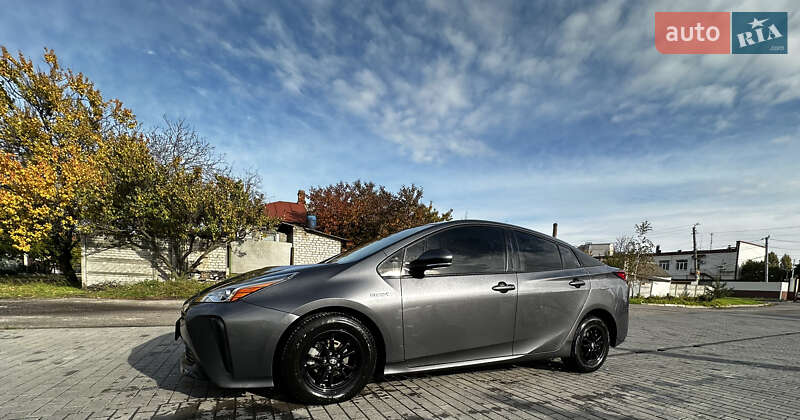 Хэтчбек Toyota Prius 2022 в Кременчуге