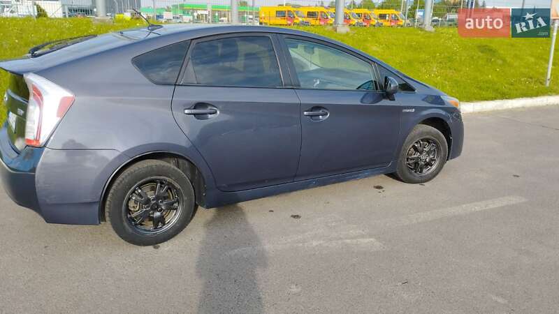 Хетчбек Toyota Prius 2010 в Львові фото 7 Хетчбек Toyota Prius 2010 в Львові