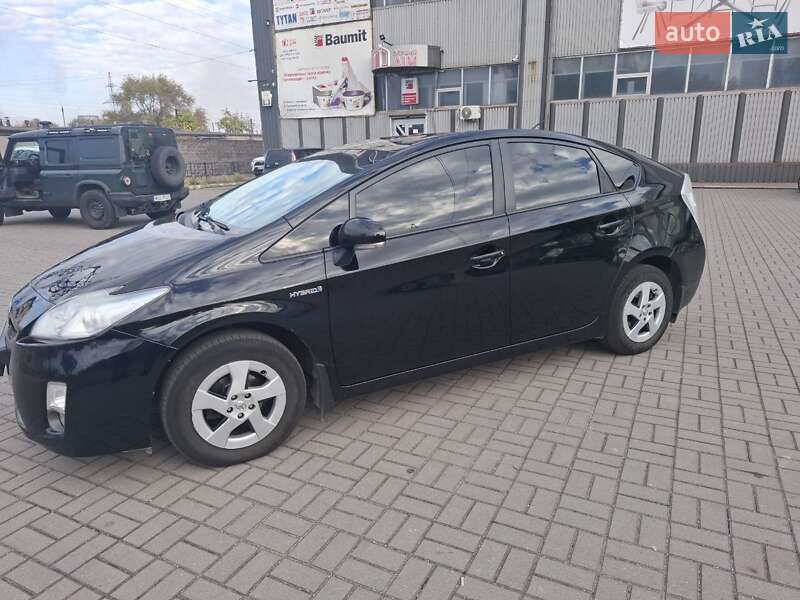 Хетчбек Toyota Prius 2010 в Запоріжжі