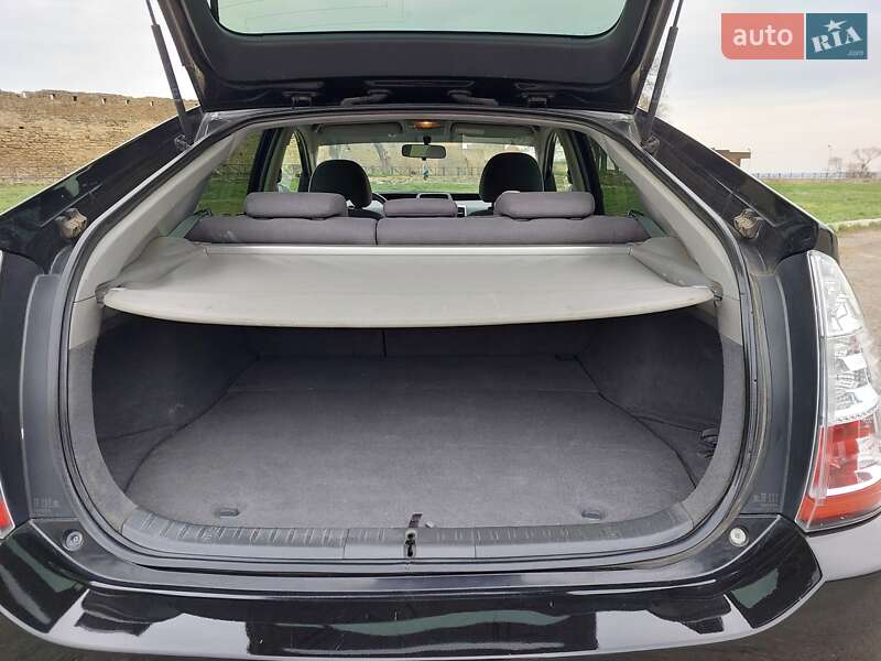 Хэтчбек Toyota Prius 2007 в Белгороде-Днестровском фото 7 Хэтчбек Toyota Prius 2007 в Белгороде-Днестровском