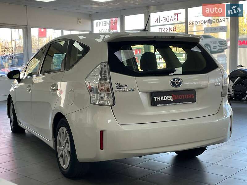 Хэтчбек Toyota Prius 2012 в Киеве фото 14 Хэтчбек Toyota Prius 2012 в Киеве