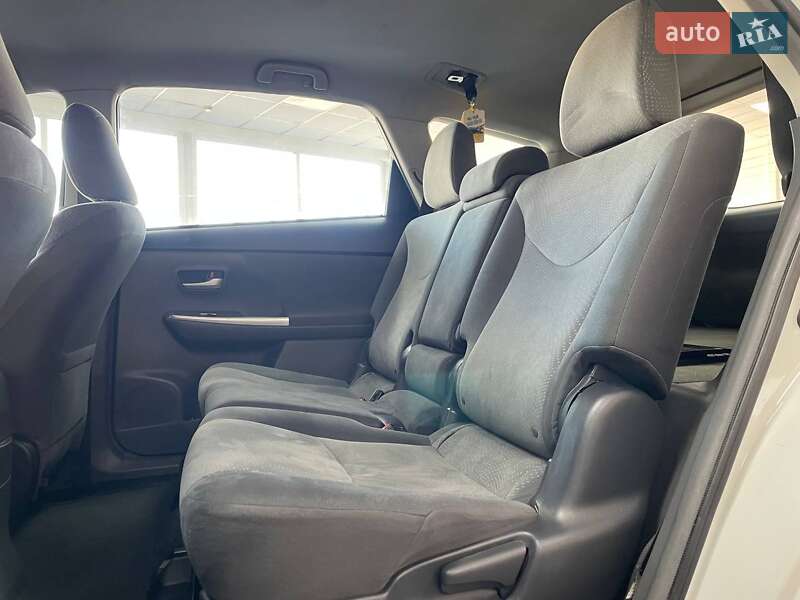 Хэтчбек Toyota Prius 2012 в Киеве фото 37 Хэтчбек Toyota Prius 2012 в Киеве