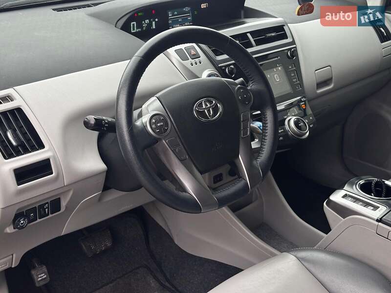 Хэтчбек Toyota Prius 2017 в Харькове фото 11 Хэтчбек Toyota Prius 2017 в Харькове
