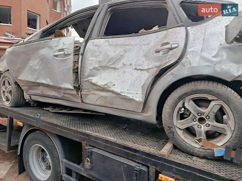 Хэтчбек Toyota Prius 2007 в Петропавловской Борщаговке