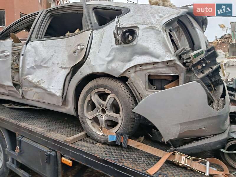 Хэтчбек Toyota Prius 2007 в Петропавловской Борщаговке