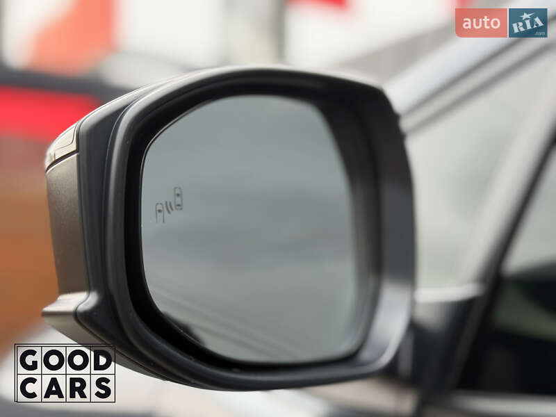 Хэтчбек Toyota Prius 2024 в Одессе