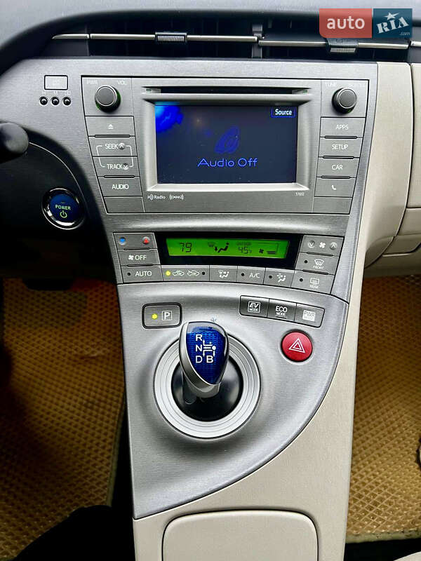 Хетчбек Toyota Prius 2013 в Києві