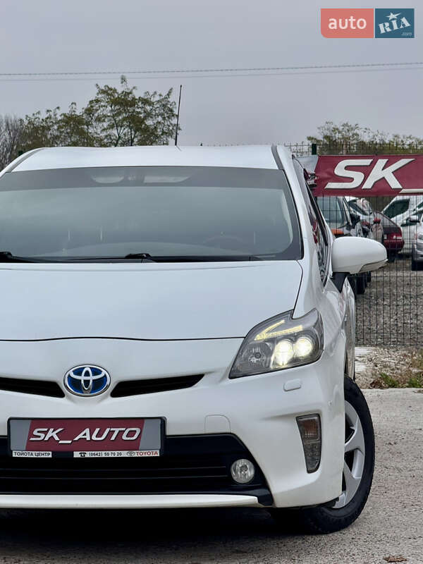 Хэтчбек Toyota Prius 2012 в Киеве