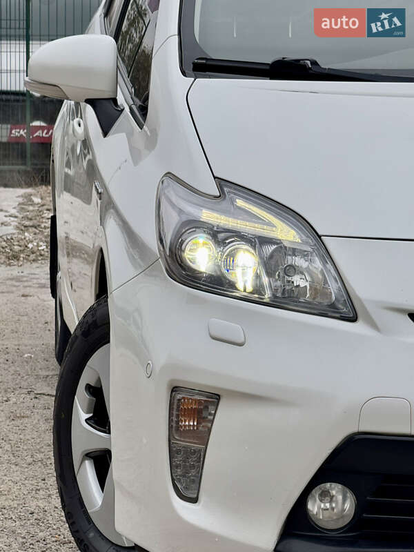 Хэтчбек Toyota Prius 2012 в Киеве