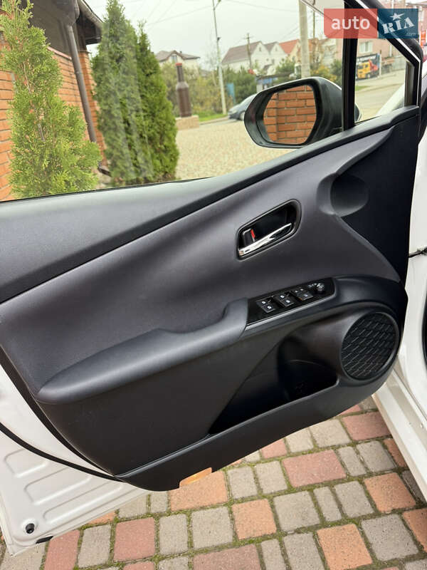 Хэтчбек Toyota Prius 2017 в Одессе фото 54 Хэтчбек Toyota Prius 2017 в Одессе