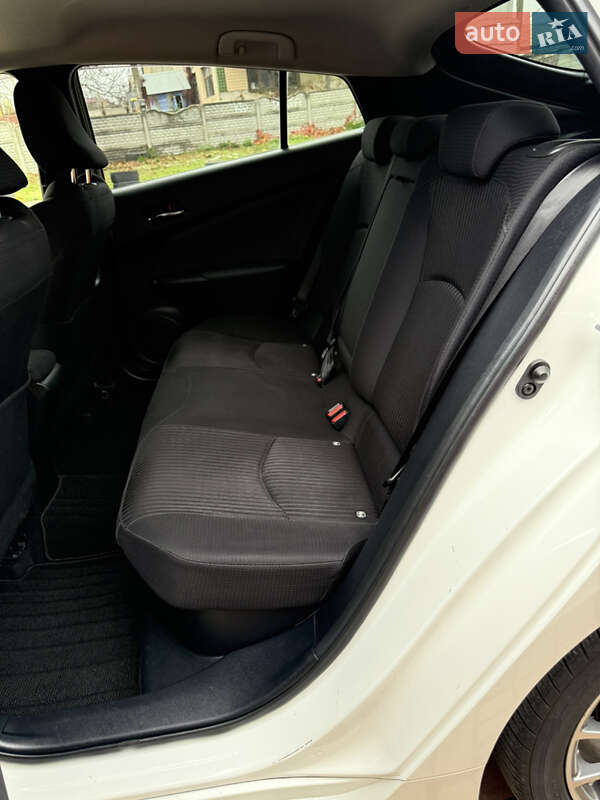 Хэтчбек Toyota Prius 2017 в Одессе фото 62 Хэтчбек Toyota Prius 2017 в Одессе