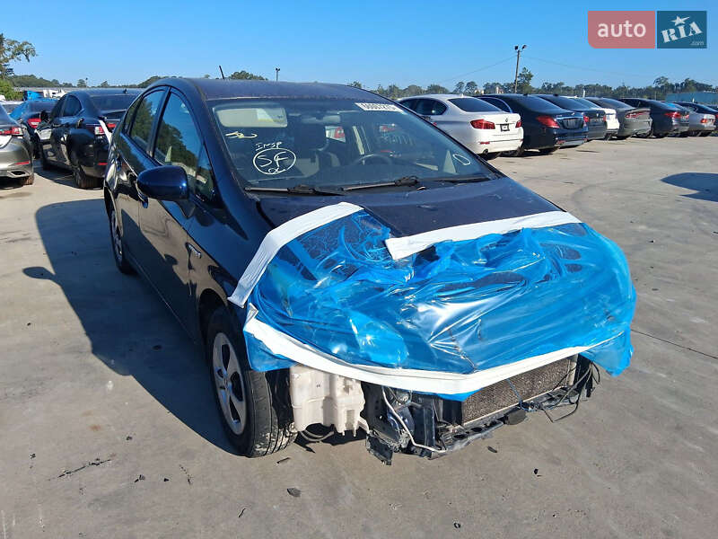 Хэтчбек Toyota Prius 2012 в Львове фото 6 Хэтчбек Toyota Prius 2012 в Львове