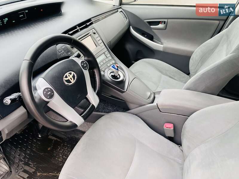 Хетчбек Toyota Prius 2010 в Харкові