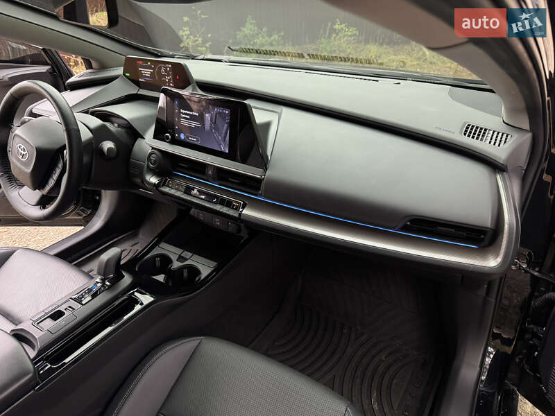 Хэтчбек Toyota Prius 2023 в Киеве фото 16 Хэтчбек Toyota Prius 2023 в Киеве