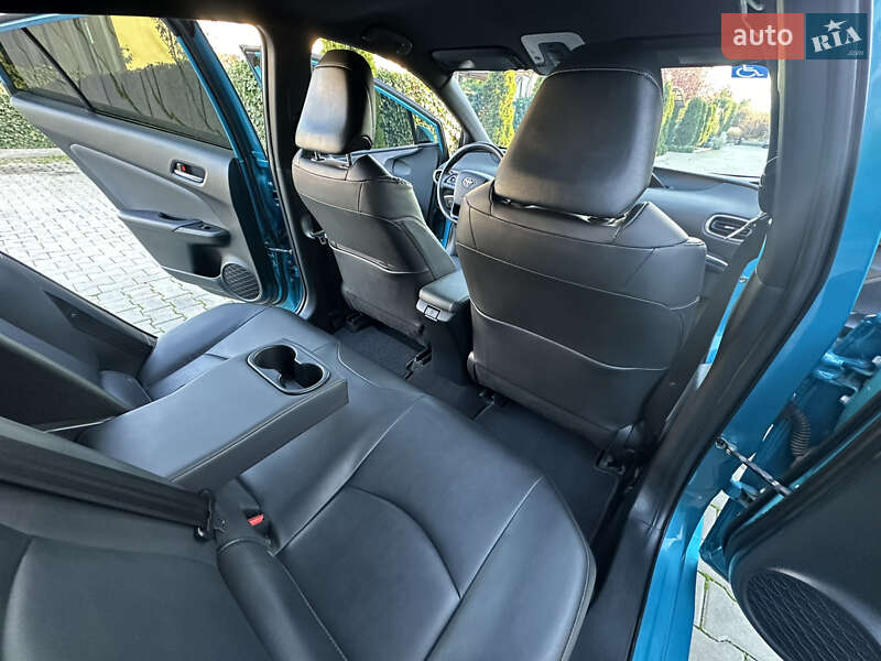 Хетчбек Toyota Prius 2022 в Одесі