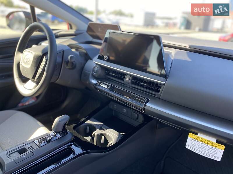Хэтчбек Toyota Prius 2024 в Киеве фото 17 Хэтчбек Toyota Prius 2024 в Киеве