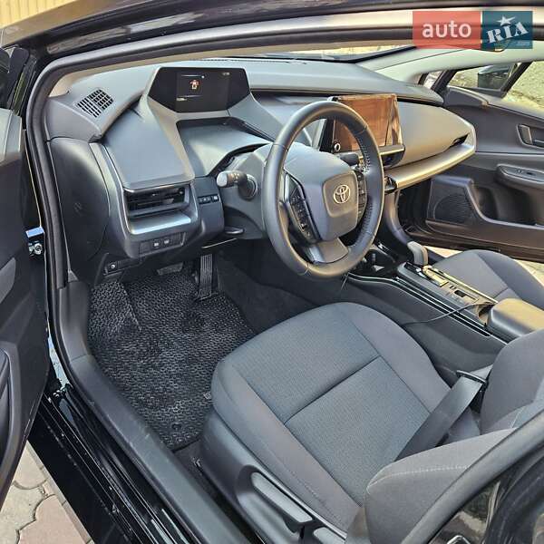 Хэтчбек Toyota Prius 2024 в Одессе фото 12 Хэтчбек Toyota Prius 2024 в Одессе