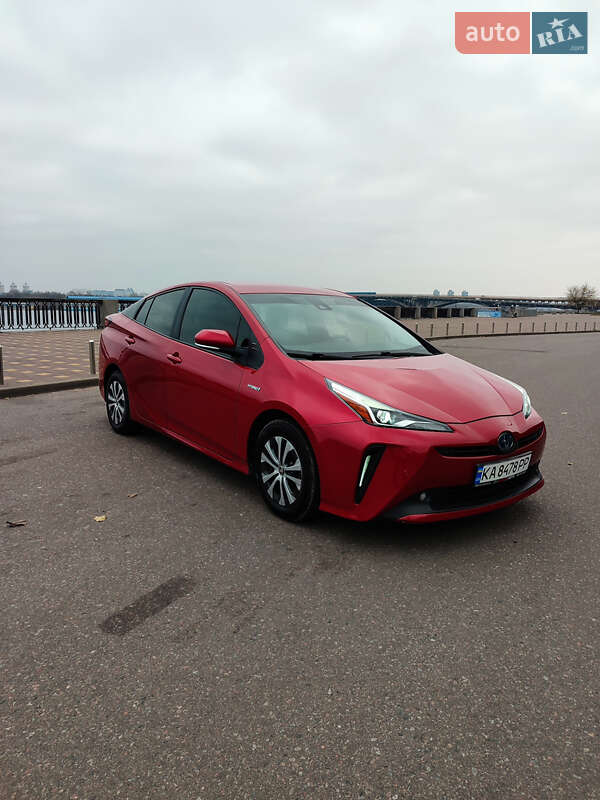 Хэтчбек Toyota Prius 2021 в Киеве фото Хэтчбек Toyota Prius 2021 в Киеве