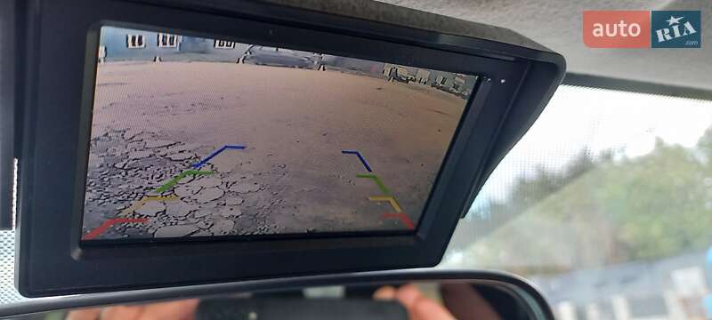 Хетчбек Toyota Prius 2012 в Києві фото 11 Хетчбек Toyota Prius 2012 в Києві