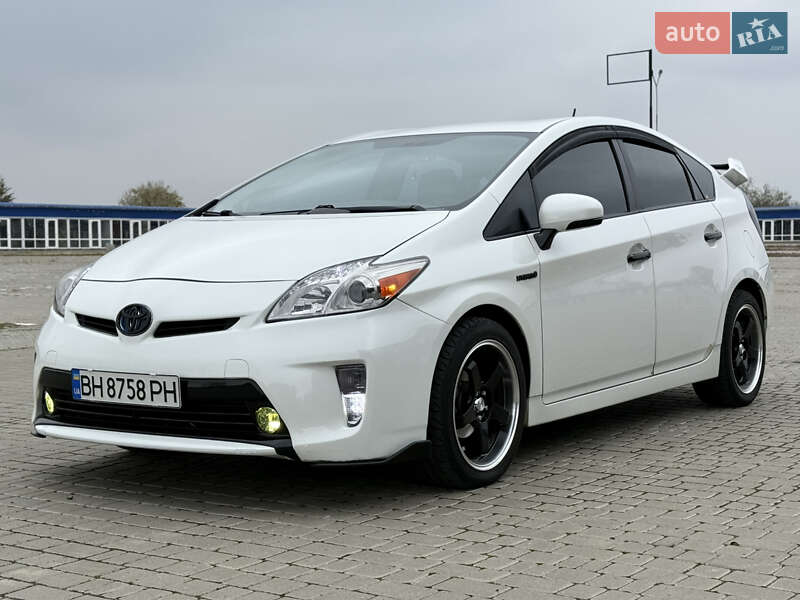 Хэтчбек Toyota Prius 2012 в Одессе