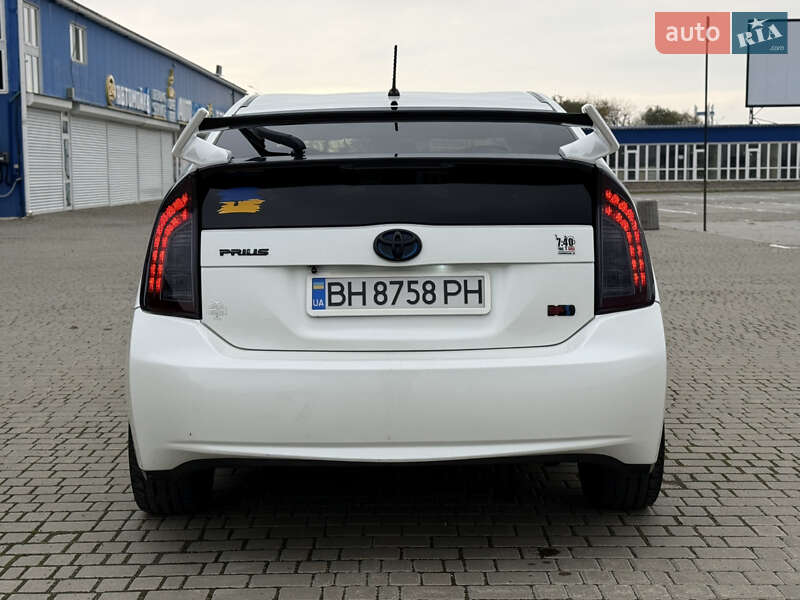 Хэтчбек Toyota Prius 2012 в Одессе