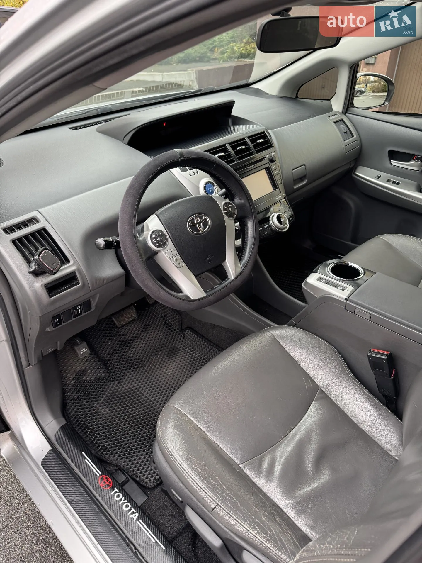 2013 Toyota Prius - мініатюра 14