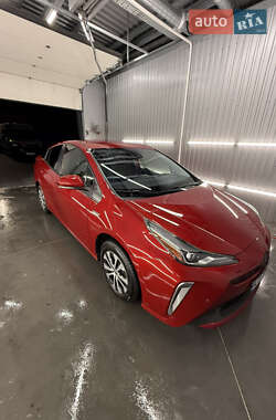 Хэтчбек Toyota Prius 2021 в Киеве