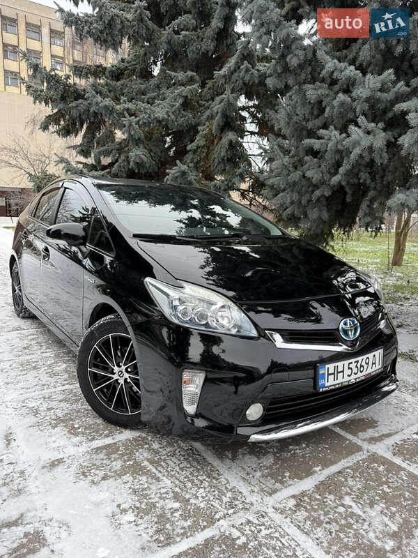 Хетчбек Toyota Prius 2014 в Одесі