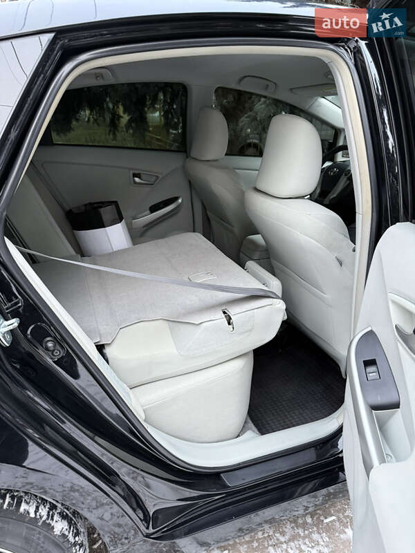 Хетчбек Toyota Prius 2014 в Одесі