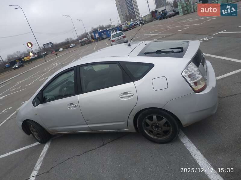 Хэтчбек Toyota Prius 2007 в Киеве фото 14 Хэтчбек Toyota Prius 2007 в Киеве