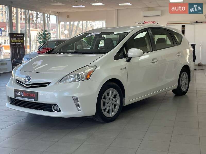 Хэтчбек Toyota Prius 2012 в Киеве