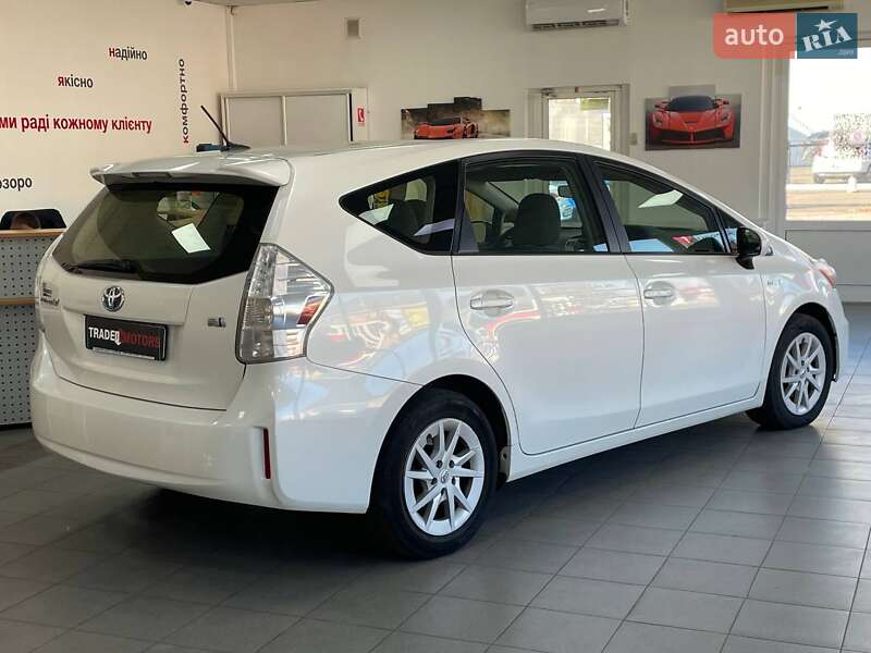 Хэтчбек Toyota Prius 2012 в Киеве