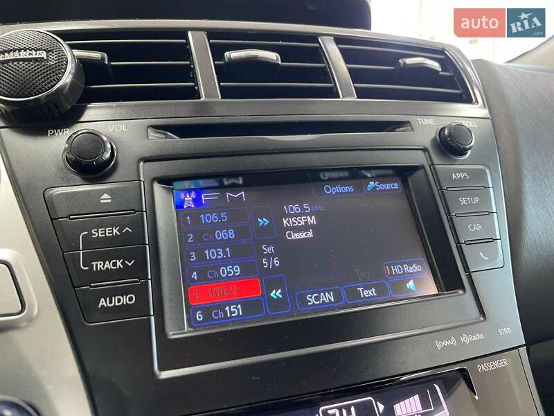 Хэтчбек Toyota Prius 2012 в Киеве