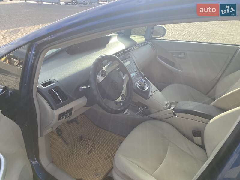 Хетчбек Toyota Prius 2010 в Одесі фото 12 Хетчбек Toyota Prius 2010 в Одесі